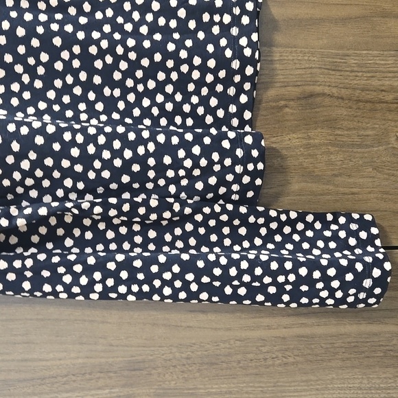 COS-100% Cotton Tee Long Sleeve Polka Dot-Size Medium - Picture 4 of 12